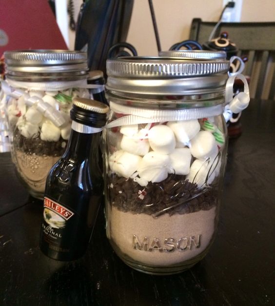 DIY Gifts in a Jar - Hot Cocoa