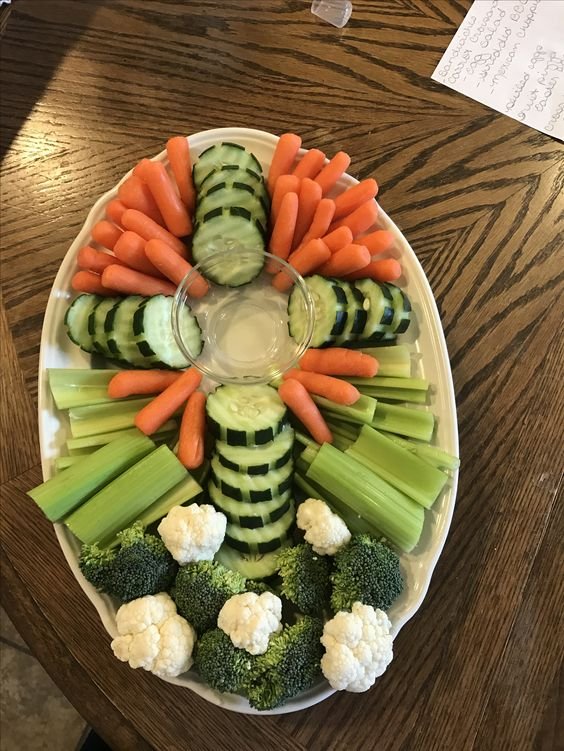 How to Make an Easter Veggie Tray - Party Wowzy