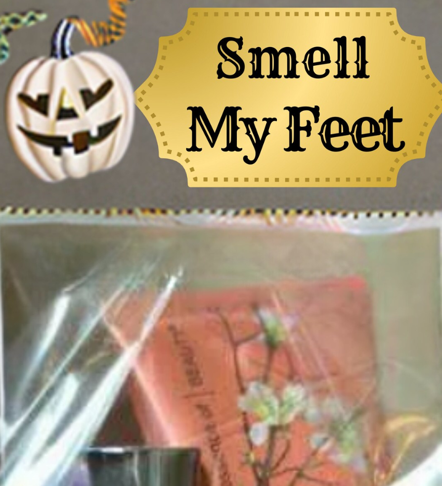 smell my feet printable gift tag